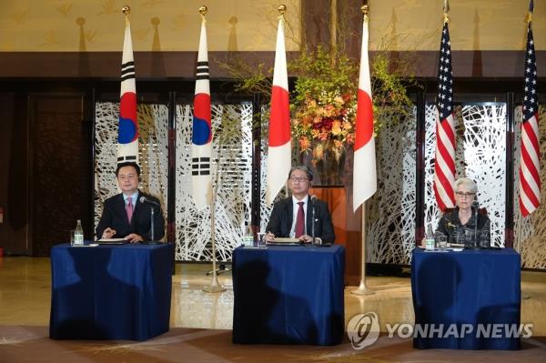 韩国、美国、日本将于下周在华盛顿举行次官级会谈