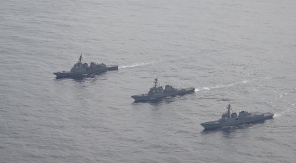 South Korea, the United States and Japan co<em></em>nduct a trilateral missile defense exercise in the internatio<em></em>nal waters of the East Sea on Feb. 22, 2023, in this photo released by Seoul's Joint Chiefs of Staff. (PHOTO NOT FOR SALE) (Yonhap)