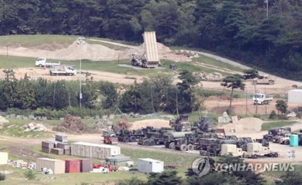 驻韩美军举行THAAD“远程”发射装置的首次部署训练