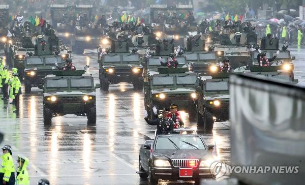 Mechanized troops take part in a military parade in central Seoul on Sept. 26, 2023, to commemorate the 75th founding anniversary of South Korea's armed forces this year. (Pool photo) (Yonhap)