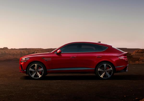 This file photo provided by Hyundai Motor shows its independent Genesis brand's first coupe model, the GV80 Coupe. (PHOTO NOT FOR SALE) (Yonhap)