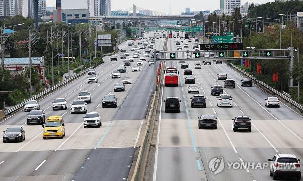 (第三劳工处)假期最后一天，主要高速公路交通纾缓