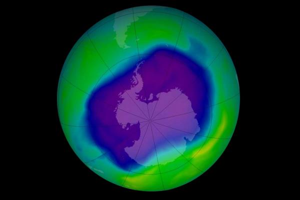 臭氧空洞比以往任何时候都要大，而且只会越来越大——科学家们不知道为什么