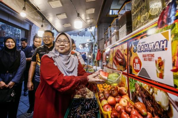 Payung Rahmah倡议在马达尼政府执政的第一年大放异彩