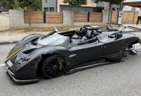 价值1700万美元的帕加尼Zonda HP Barchetta在超级跑车活动中撞车