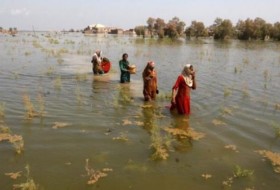 另有数百人从受灾地区撤离，18人死亡